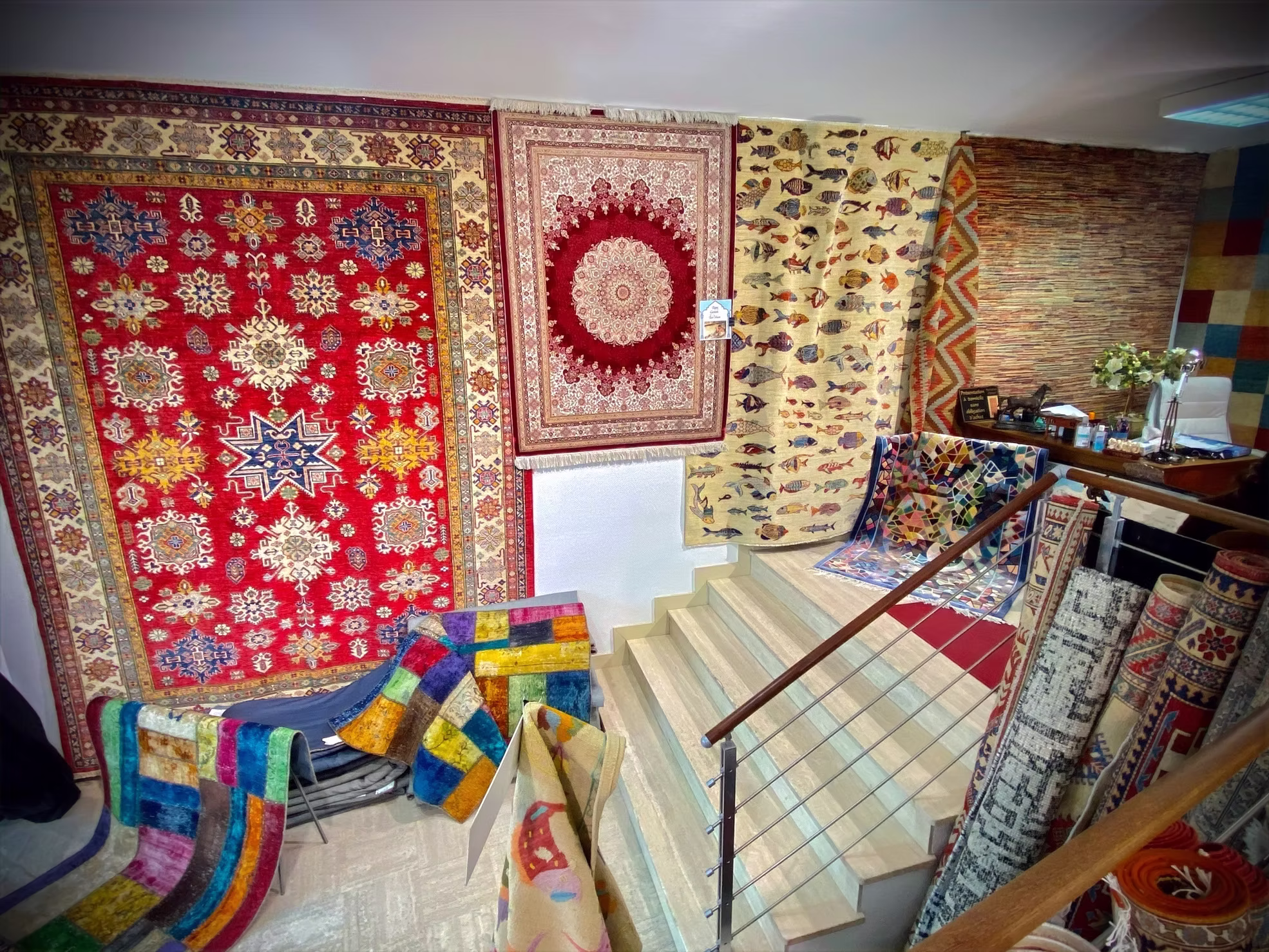 Tapis choisis dans la boutique Merveilles d'Orient.